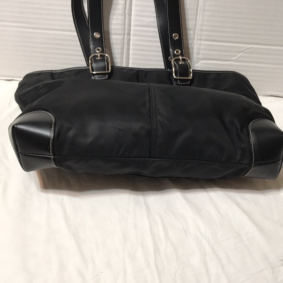 Coach nylon satchel with leather trim and adjustable straps - Picture 8 of 10
